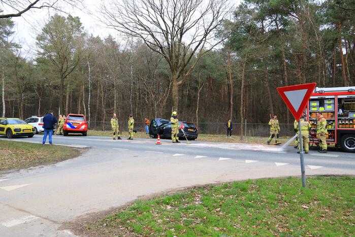 Auto botst op voorganger