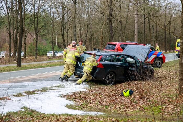 Auto botst op voorganger