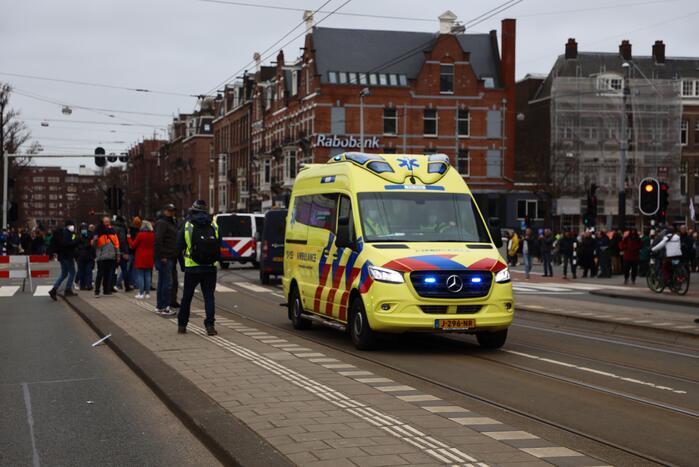Opnieuw verzamelen demonstranten zich op het Museumplein