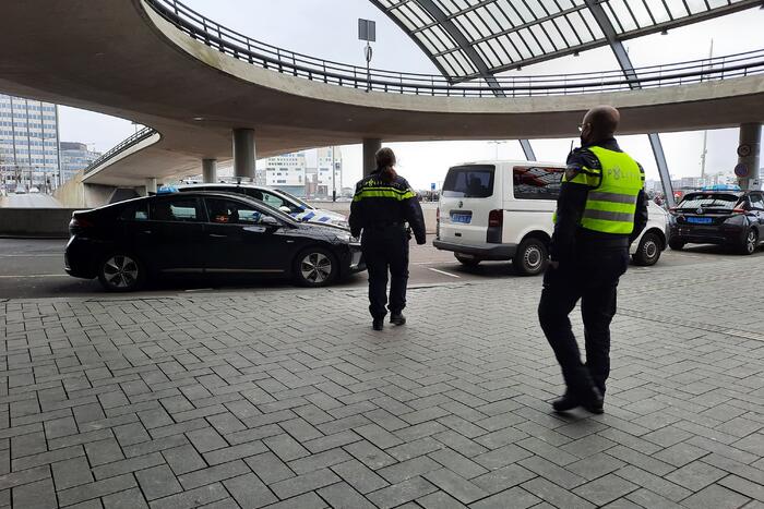 Centraal station ontruimd na aantreffen verdacht pakket