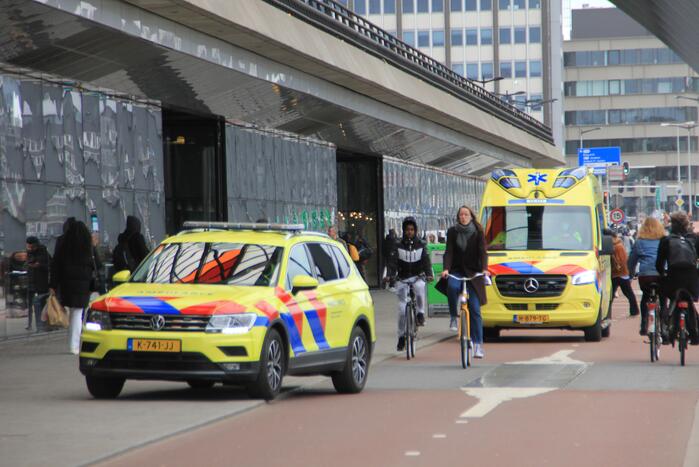 Centraal station ontruimd na aantreffen verdacht pakket