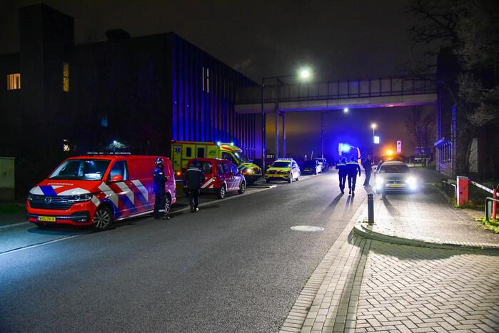 Veel rookontwikkeling bij brand in kantoorpand