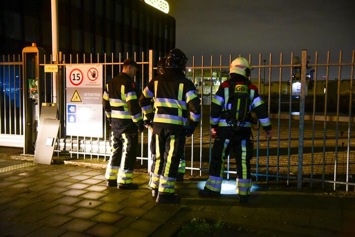 Veel rookontwikkeling bij brand in kantoorpand