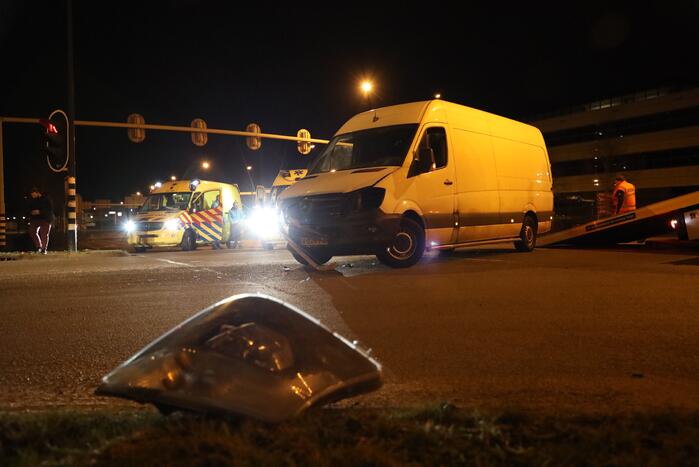 Forse schade bij frontale aanrijding