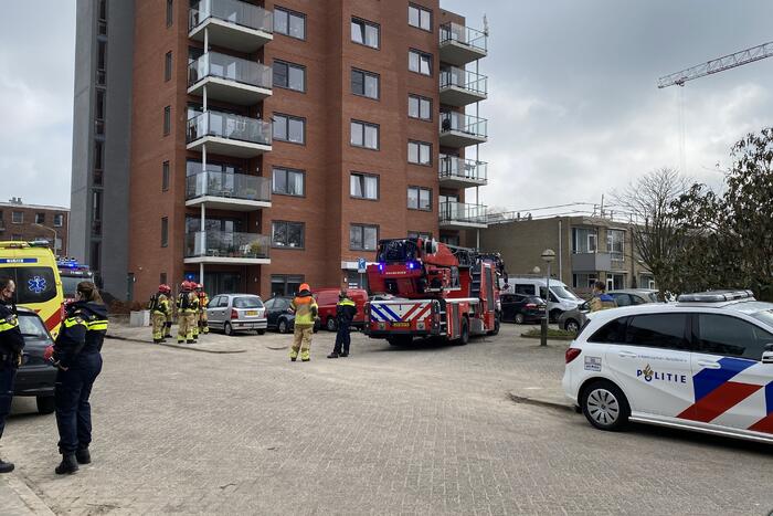 Vlam in de pan zorgt voor brand in appartement