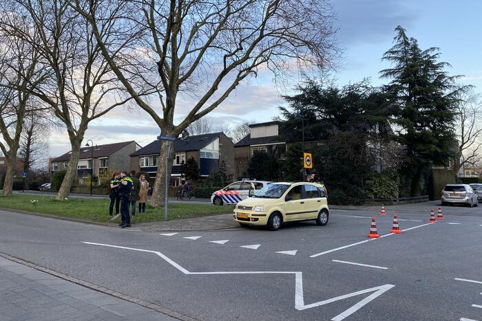 Ongeval tussen schakelbrommer en personenauto