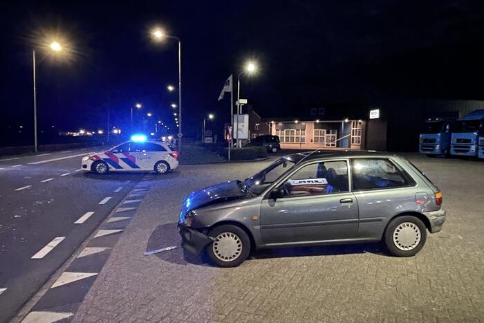 Auto's zwaar beschadigd bij ongeval