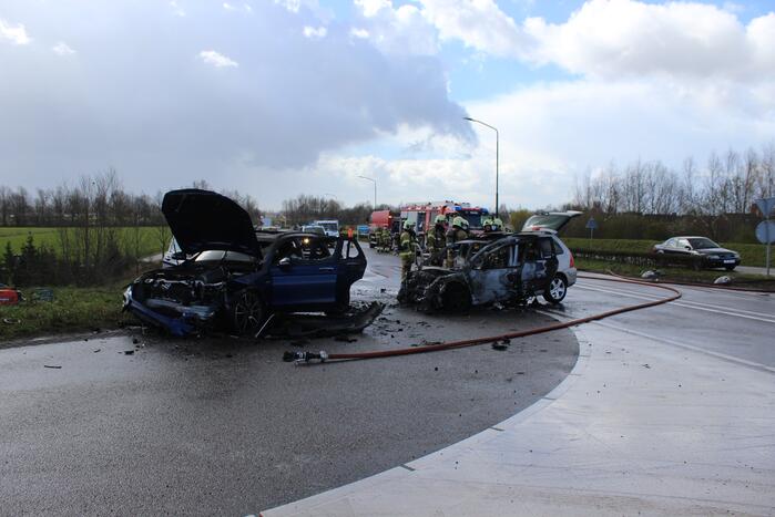Zwangere vrouw naar ziekenhuis na verkeersongeval