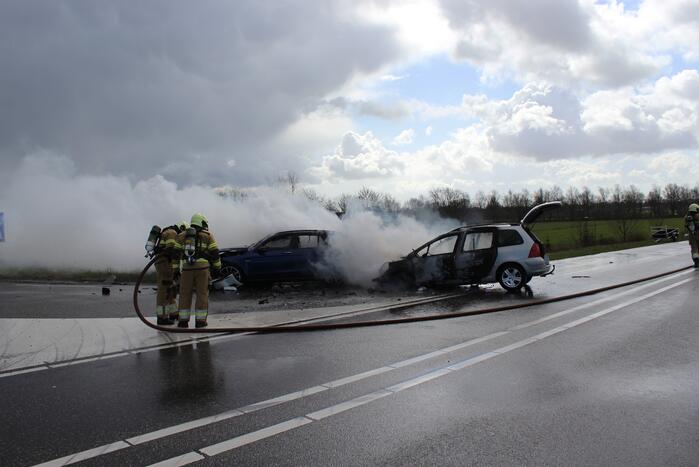 Zwangere vrouw naar ziekenhuis na verkeersongeval