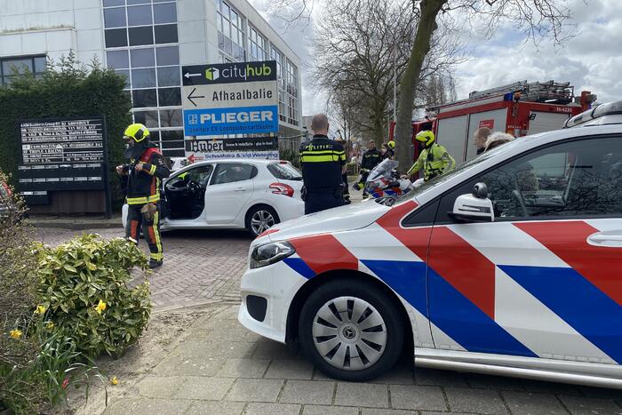 Persoon gecontroleerd na kop-staart botsing