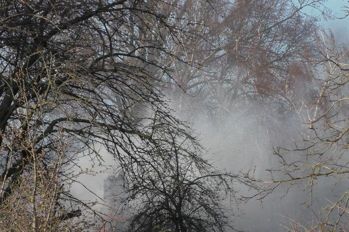 Zwaargewonde bij uitslaande brand