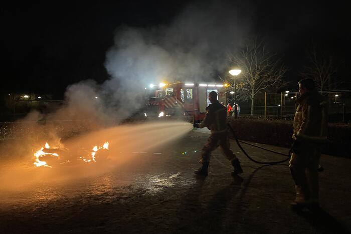 Scooter volledig in brand