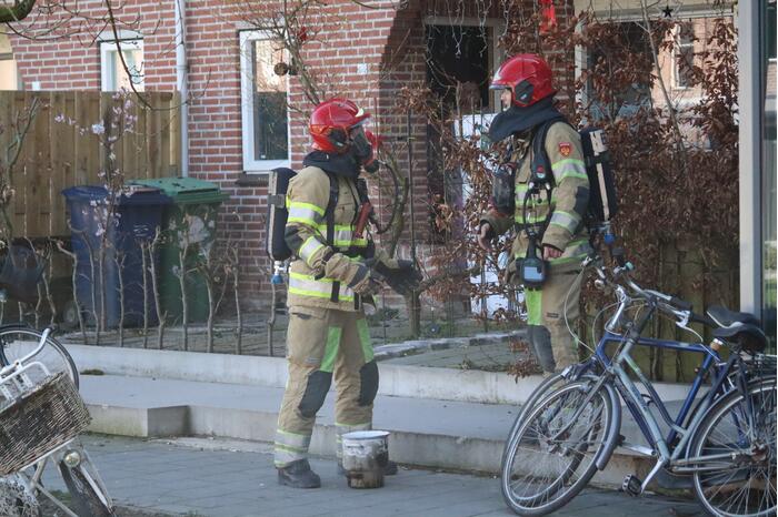 Brand in woning door pan op het vuur