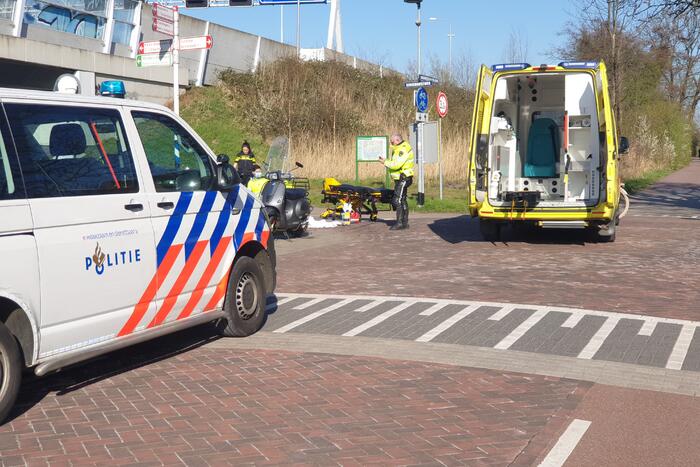 Scooterrijder gewond bij remactie