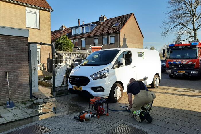 Waterlekkage na doorzagen leiding