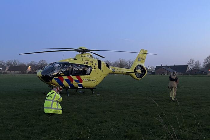 Man raakt zwaargewond bij val in woning
