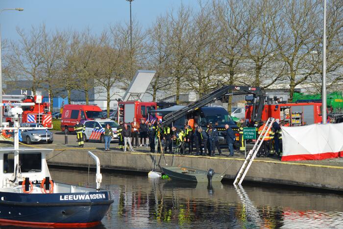 Overleden persoon aangetroffen in water