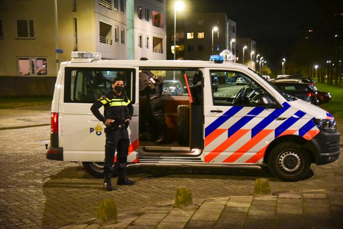 Aanhoudingen na inval woning