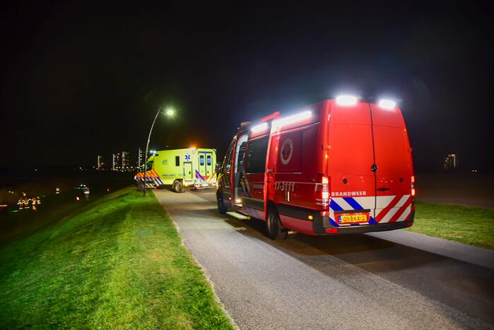 Grote zoekactie na gevonden fiets langs waterkant
