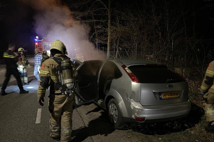 Man opgepakt na brand in auto