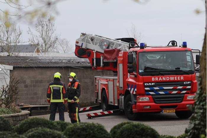 Brand in vrijstaande garageboxen