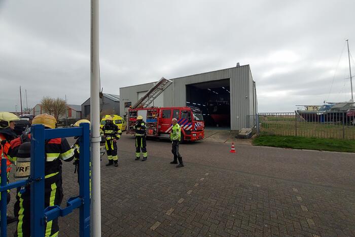 Brand bij jacht coating bedrijf
