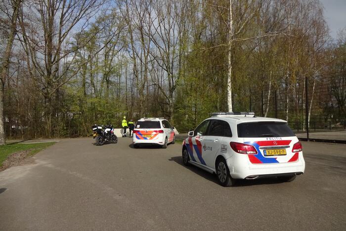 Twee aanhoudingen na aantreffen vuurwapen