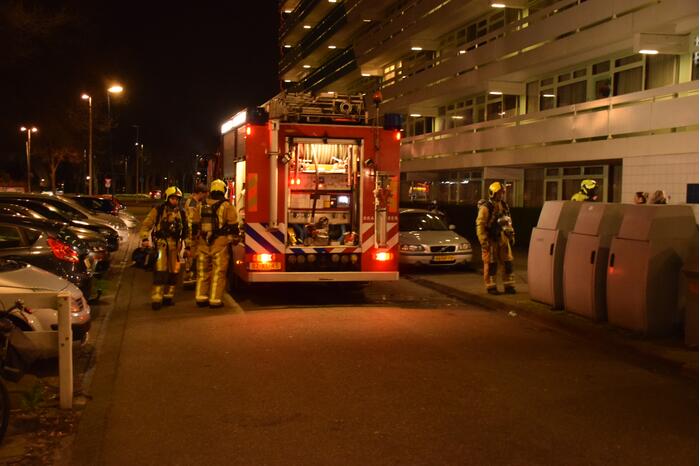 Brand in kelder van flatgebouw