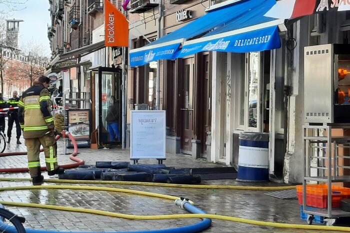 Gewonde bij hevige brand in horecazaak