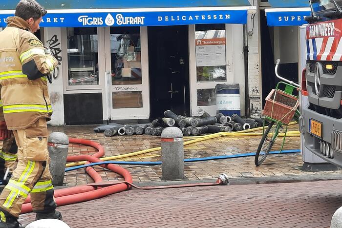 Gewonde bij hevige brand in horecazaak
