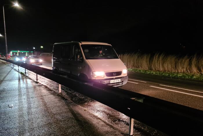 Bestelbus in beslag genomen door politie