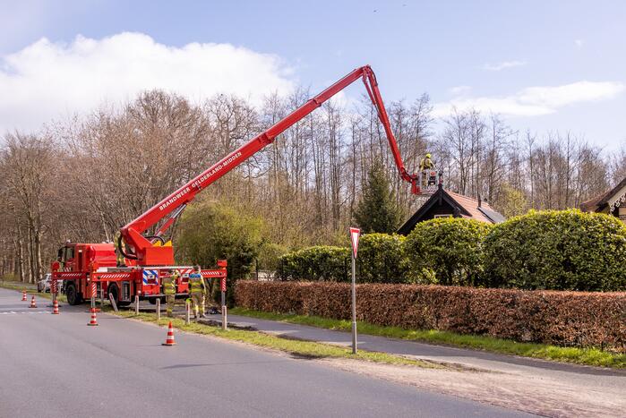 Brand in schoorsteen van vrijstaande woning