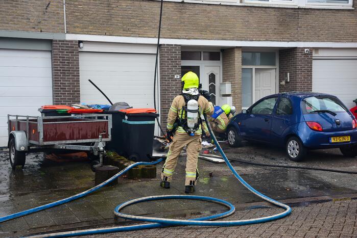 Slaapkamer compleet verwoest door uitslaande brand