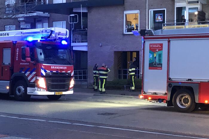 Flat ontruimd na rookontwikkeling in kelder