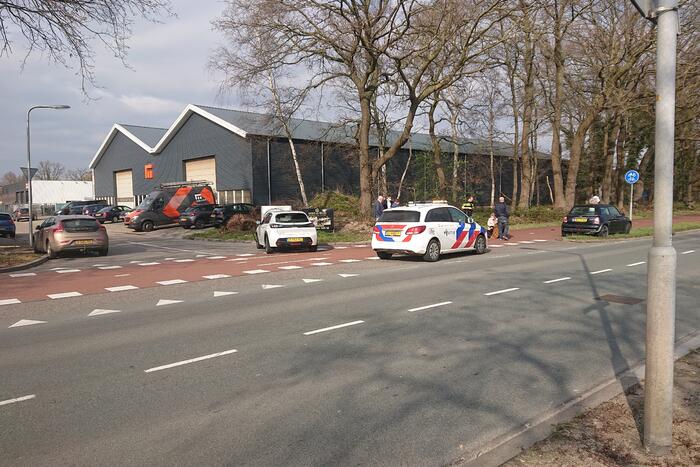Scooterrijder gewond bij botsing met personenauto