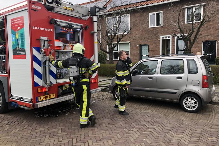 Brandweer doet controle na vermoedelijke brand in woning
