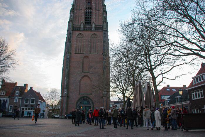 Fakkeltocht tegen coronabeleid en voor het vertrek van Mark Rutte