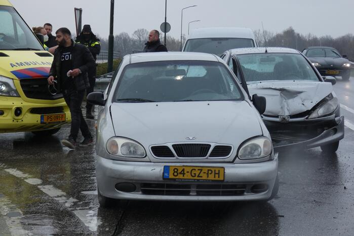 Veel schade bij ongeval met meerdere voertuigen