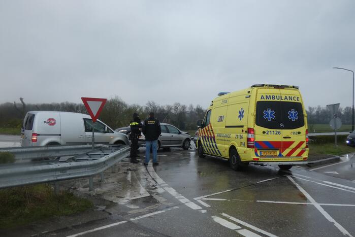 Veel schade bij ongeval met meerdere voertuigen