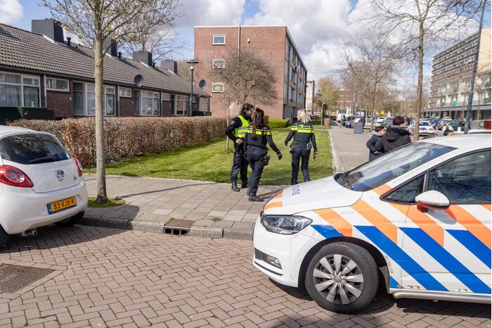 Persoon aangehouden na mishandeling in woning