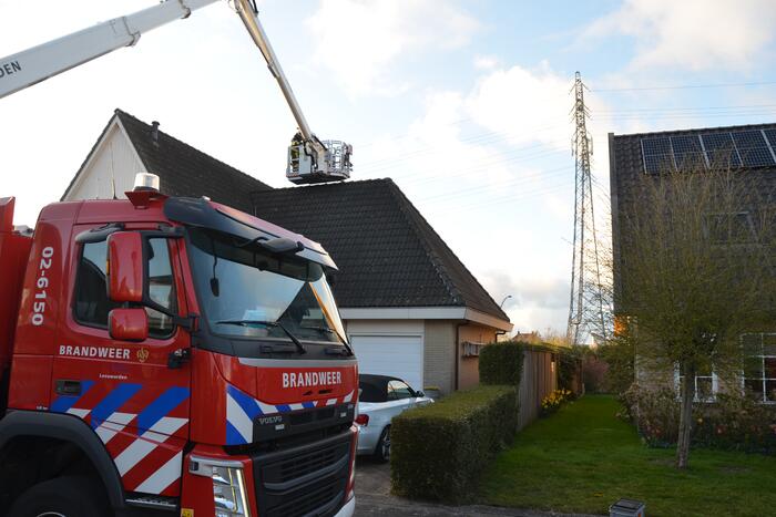 Schoorsteen geveegd na brand
