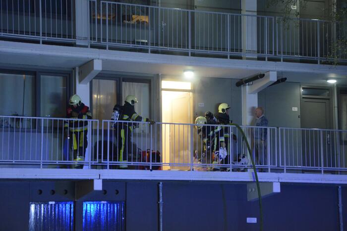 Woningbrand in flatgebouw