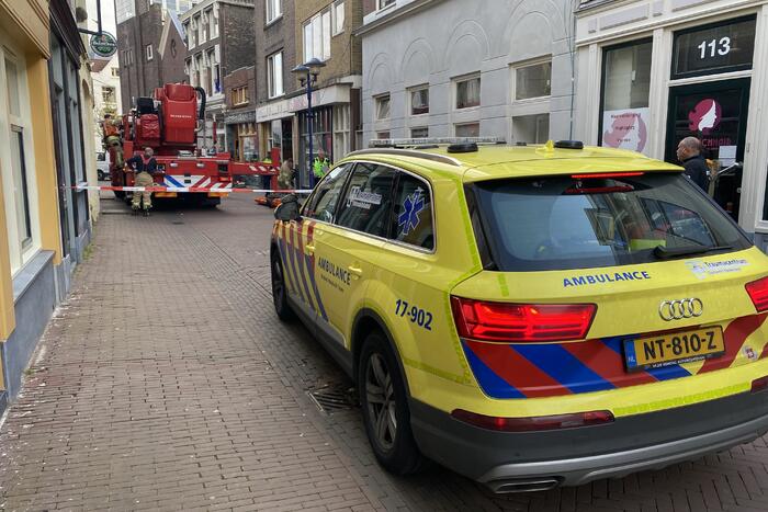Persoon gewond na steekincident in woning
