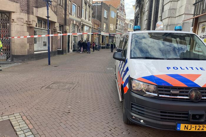Persoon gewond na steekincident in woning
