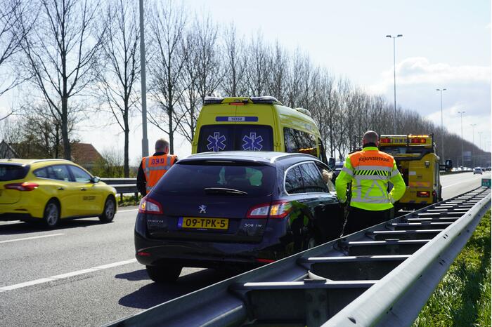 Bestuurder gecontroleerd na kop-staart ongeluk