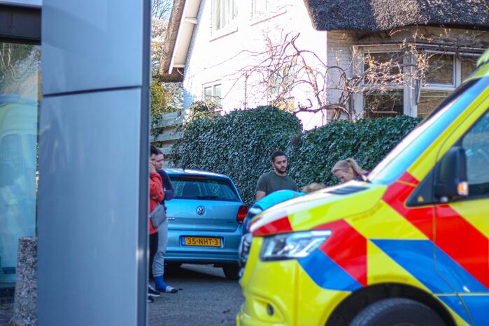 Fietser gewond bij botsing met auto