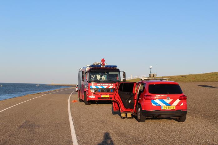Vaarverkeer stilgelegd door zoekactie naar persoon in water