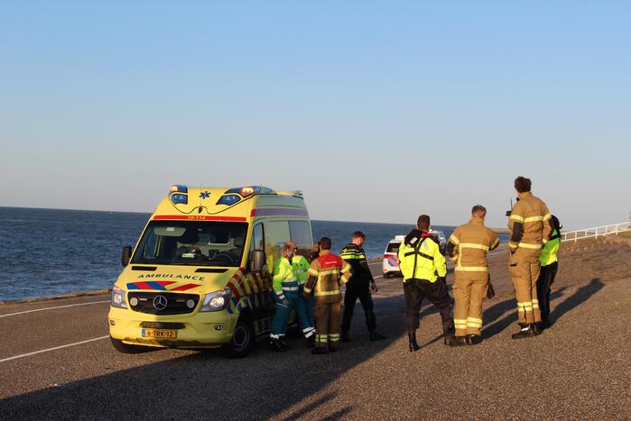 Vaarverkeer stilgelegd door zoekactie naar persoon in water