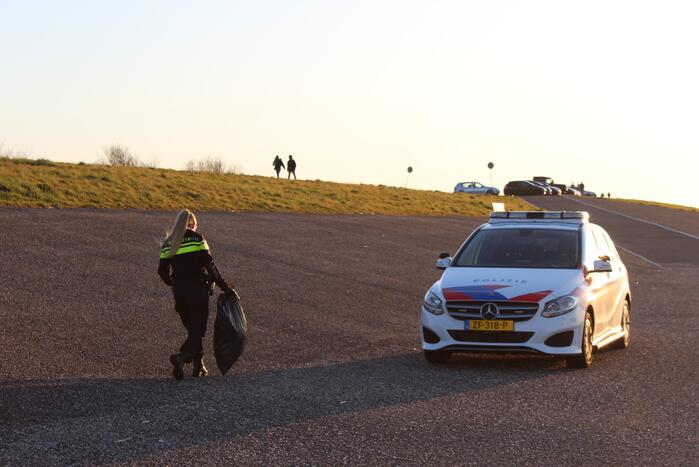 Vaarverkeer stilgelegd door zoekactie naar persoon in water