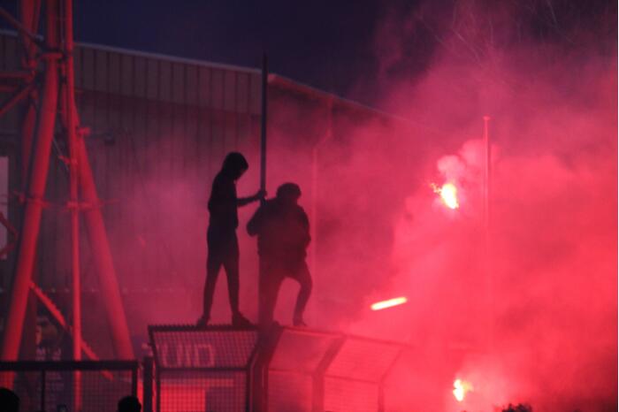 Honderden fans op straat na promotie SC Cambuur